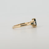 Comune - Bespoke - Diamond and Blue Sapphire Cluster Ring