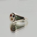 Une. Bespoke - Sterling silver oval signet with Sapphires