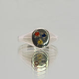 Une. Bespoke - Sterling silver oval signet with Sapphires