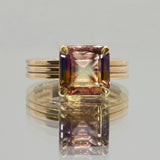 Une - Bespoke Amatrine Solo Ring