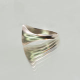 Une - Volume 1 - Signet #5 Eye Ring