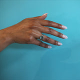 Une - Volume 1 - Signet #5 Eye Ring