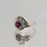 Une - Bespoke - Round Signet with Rhodolite Garnet and Topaz