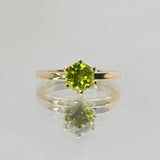 une - Peridot Solo Ring