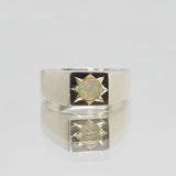 une - Volume 1 - Signet #2 with Opal