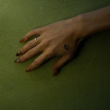 Une - Round Wedding Band with 4 diamonds