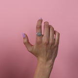 Une - Asteria - Moonbow Ring