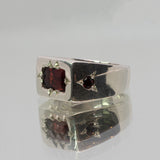 une - Bespoke - Signet #1 with Rectangular Garnet