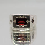 une - Bespoke - Signet #1 with Rectangular Garnet