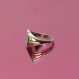 Une - Asteria - Peridot Ring