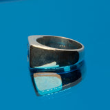 Une - Volume 1 - Signet #1 Cultured Sapphire