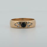 Une - Bespoke - Thick Gold Band with Sapphire and Diamonds