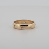 Une - Bespoke - Diamond and Sapphire Wedding Band 2