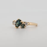 Comune - Bespoke - Diamond and Blue Sapphire Cluster Ring