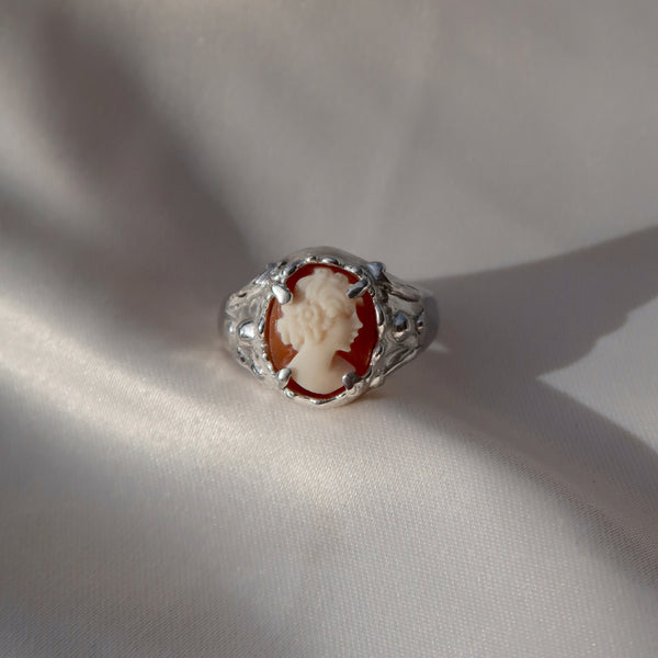 SGS JEWELLERY - BESPOKE - CAMEO WOMAN RING