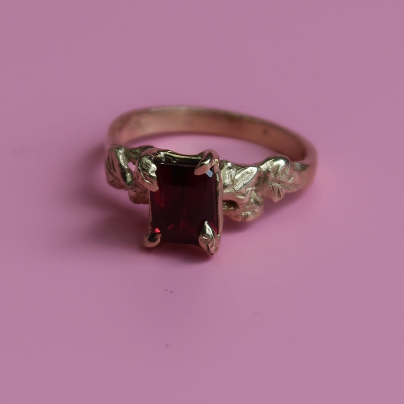 SGS Jewellery - Bespoke - Ivy Ring