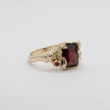 SGS Jewellery - Bespoke - Leafy Laurel Garnet Ring