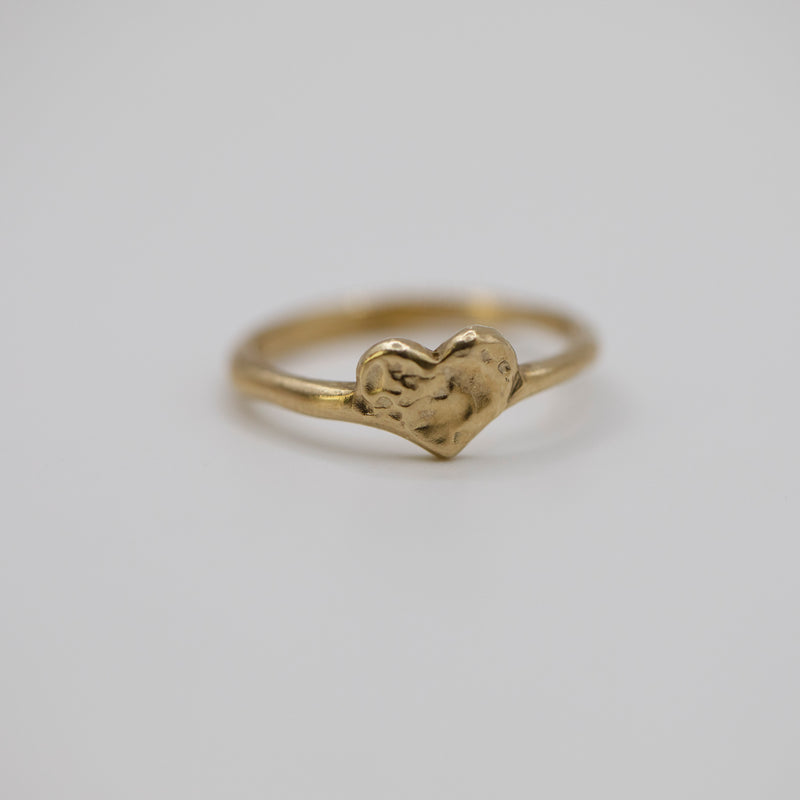 Une - Mini Heart Pinky Ring