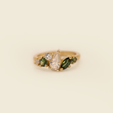 Comune - Bespoke - Diamond and Green Sapphire Cluster Ring 1