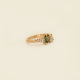 Comune - Bespoke - Diamond and Green Sapphire Cluster Ring 2