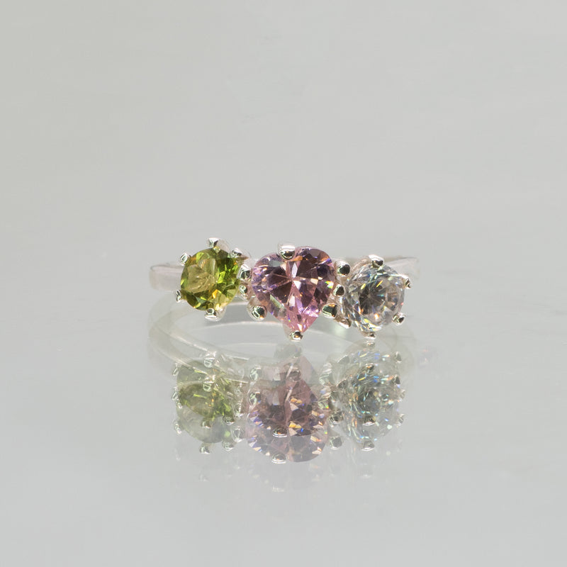 Une - Pink Cubic Zirconia, Peridot and Clear Cubic Zirconia Triad Ring