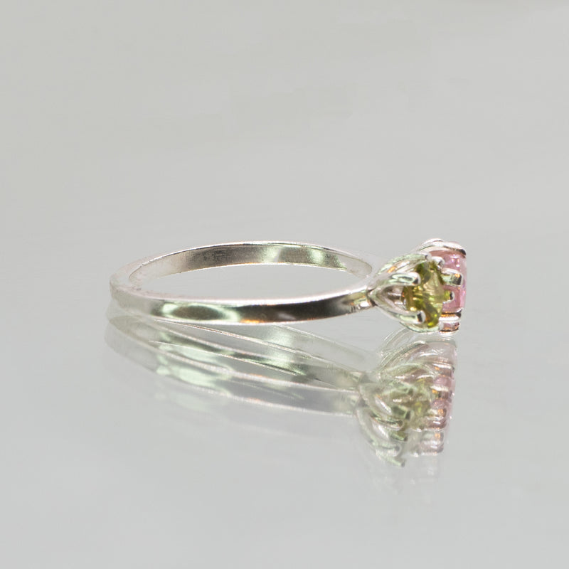Une - Pink Cubic Zirconia, Peridot and Clear Cubic Zirconia Triad Ring