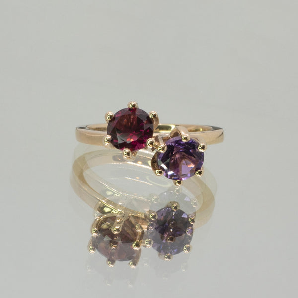 Une - Bespoke Twin Ring with Rhodolite Garnet and Amethyst
