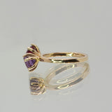 Une - Twin Ring with Rhodolite Garnet and Amethyst