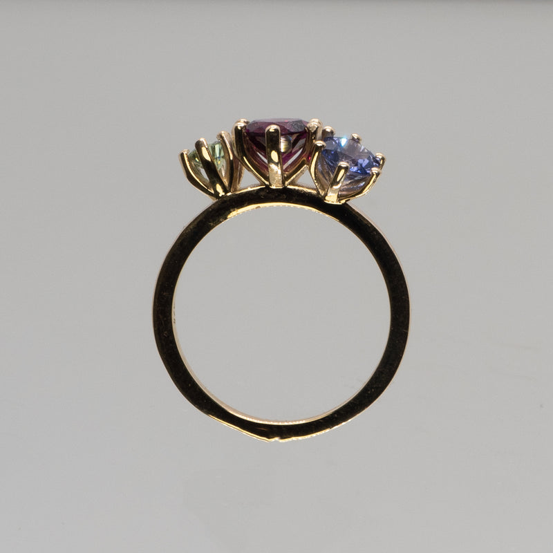 Une - Customisable Triad Ring