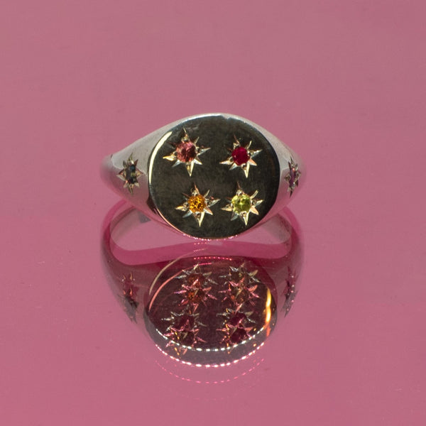 Une - Asteria - Moonbow Ring
